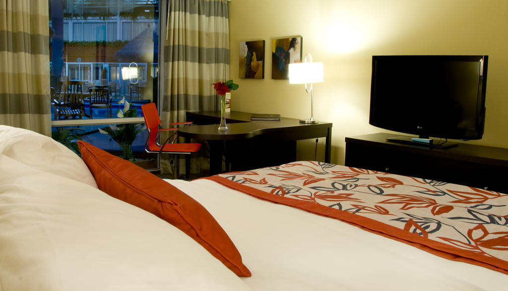 Ramada Plaza Crystal Palace Dieppe Room photo